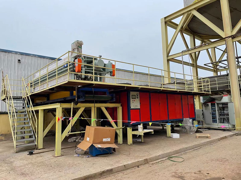 污水处理滚筛式螺旋挤压设备